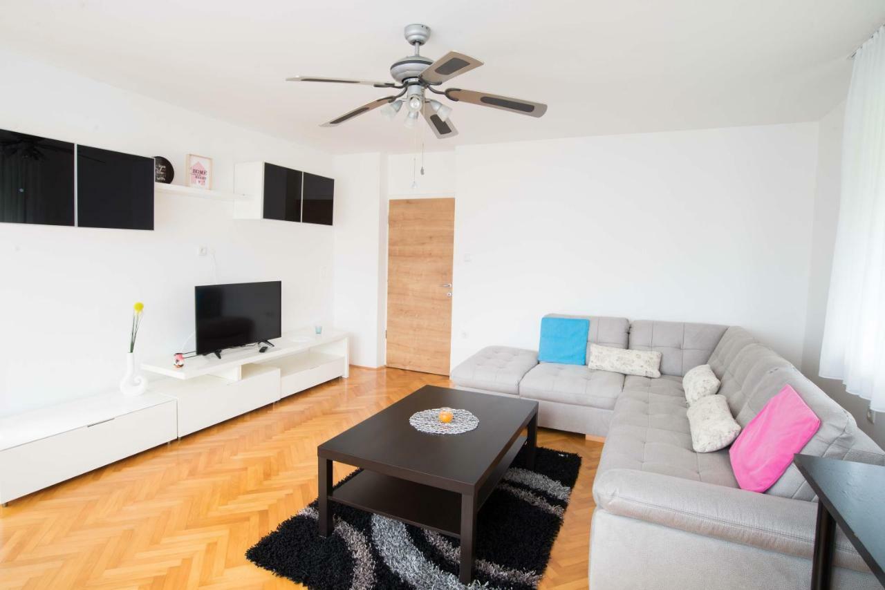 בלד Apartma Ela מראה חיצוני תמונה